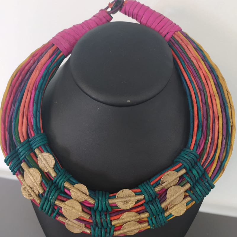 Collier africain 19
